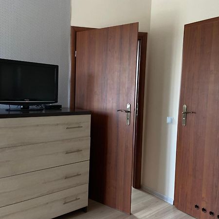 Sztutowo Lazurowy Dwor - Apartamenty Oraz Pokoje Z Basenem I Parkingiem Exteriör bild