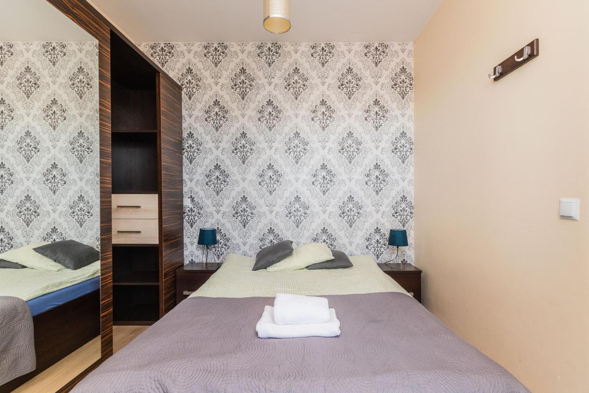 Sztutowo Lazurowy Dwor - Apartamenty Oraz Pokoje Z Basenem I Parkingiem Exteriör bild